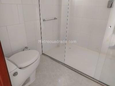 Apartamento de 3 alcobas en venta en Laureles, Medellín, 90 m² · foto 11 de 13