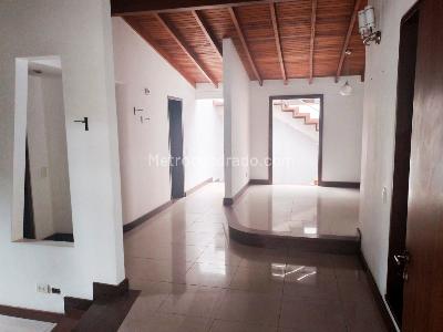 Oficina en Arriendo, LAURELES, Medellín