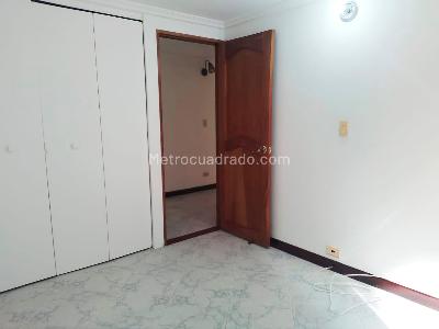 Apartamento en venta en Belen, Medellín · foto 6 de 17