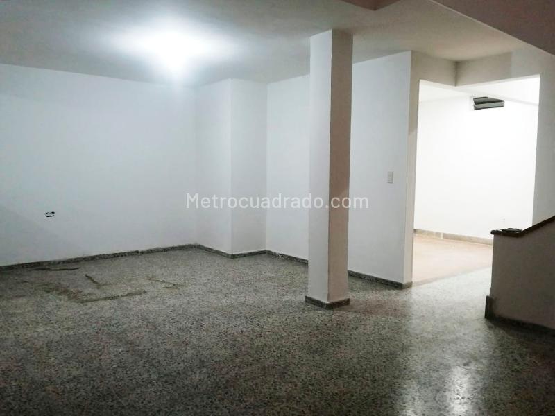 Casa Amplia de 5 Alcobas en Belén