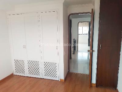 Apartamento de 4 alcobas en venta en Laureles, Medellín, 178 m² · foto 11 de 20