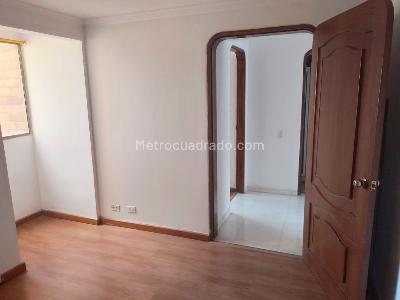 Apartamento de 4 alcobas en venta en Laureles, Medellín, 178 m² · foto 14 de 20