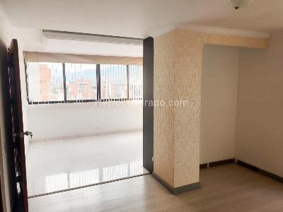 Apartamento de 4 alcobas en venta en Laureles, Medellín, 178 m² · foto 15 de 20