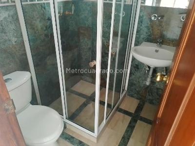 Apartamento de 4 alcobas en venta en Laureles, Medellín, 178 m² · foto 19 de 20