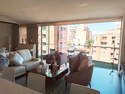 Apartamento en venta en Laureles, Medellín · foto 2 de 19