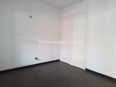 Casa de 3 alcobas en venta en Belen, Medellín, 207 m² · foto 10 de 18