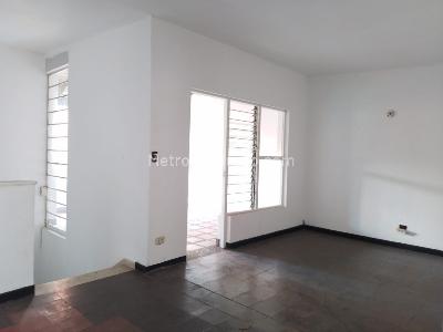 Casa de 3 alcobas en venta en Belen, Medellín, 207 m² · foto 7 de 18
