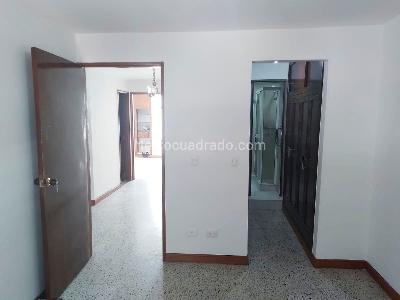 Apartamento de 3 alcobas en venta en Laureles, Medellín, 125 m² · foto 7 de 16
