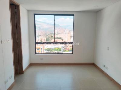 Apartamento de 3 alcobas en venta en Laureles, Medellín, 106 m² · foto 6 de 16