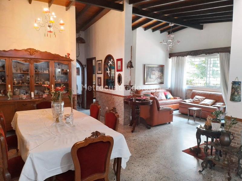 Independent 3BR House with Terrace in Laureles - 3