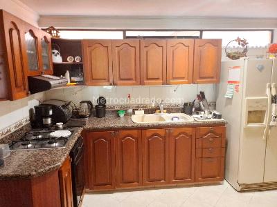 Apartamento en venta en Laureles, Medellín · foto 4 de 16