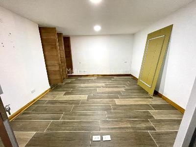 Apartamento de 4 alcobas en venta en Laureles, Medellín, 205 m² · foto 12 de 15