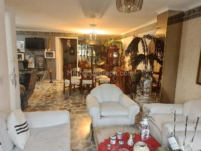 Apartamento en venta en Belen, Medellín · foto 5 de 16