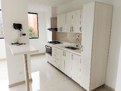 Apartamento en venta en Belen, Medellín · foto 4 de 17