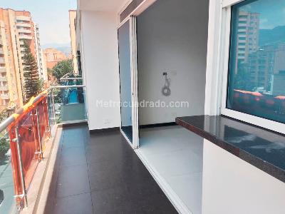Apartamento de 2 alcobas en venta en Laureles, Medellín, 100 m² · foto 17 de 18