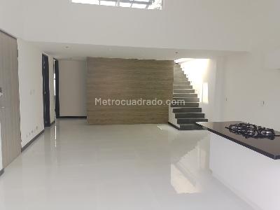 Apartamento de 2 alcobas en venta en Laureles, Medellín, 100 m² · foto 3 de 18