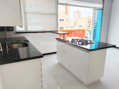 Apartamento de 2 alcobas en venta en Laureles, Medellín, 100 m² · foto 5 de 18