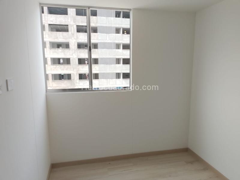 Modern 3BR Apartment in Guayabal - 9