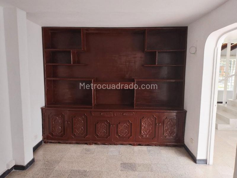 Casa Independiente de 3 Alcobas en Laureles - 8