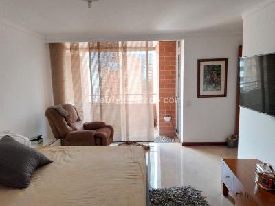 Apartamento en venta en Laureles, Medellín · foto 13 de 18