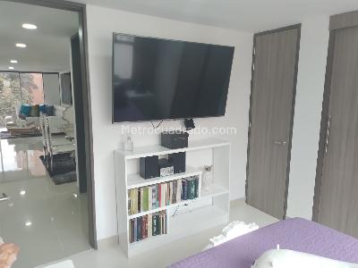 Apartamento en venta en Laureles, Medellín · foto 13 de 18