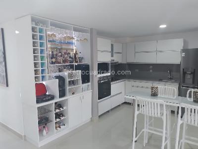 Apartamento en venta en Laureles, Medellín · foto 7 de 18