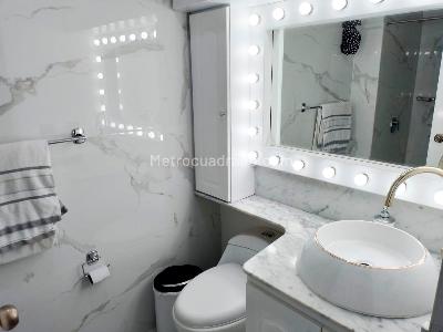 Apartamento de 3 alcobas en venta en Laureles, Medellín, 134 m² · foto 18 de 19