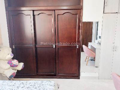 Apartamento en venta en Laureles, Medellín · foto 12 de 19