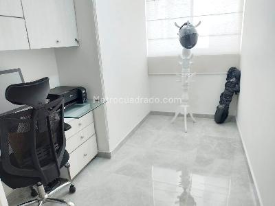 Apartamento en venta en Laureles, Medellín · foto 17 de 19