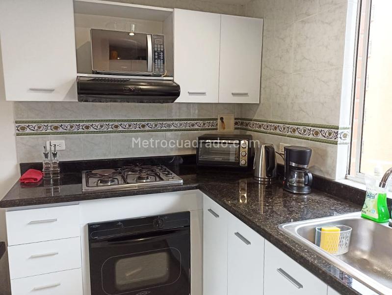 Furnished 4BR Apartment with Pool in Belen - 3