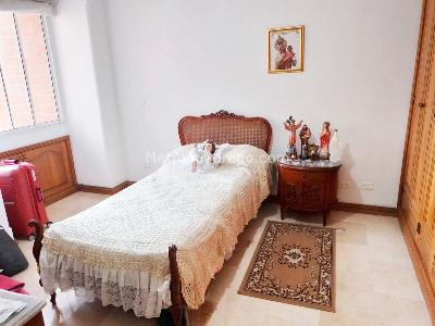 Apartamento de 3 alcobas en arriendo en Laureles, Medellín, 150 m² · foto 10 de 18