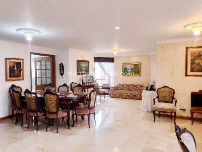Apartamento de 3 alcobas en arriendo en Laureles, Medellín, 150 m² · foto 2 de 18