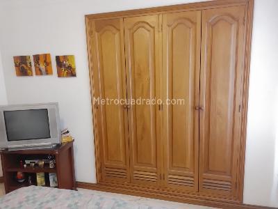 Apartamento de 3 alcobas en arriendo en Laureles, Medellín, 150 m² · foto 9 de 18