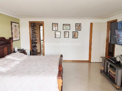 Apartamento en venta en Laureles, Medellín · foto 11 de 19