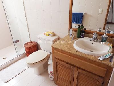 Apartamento en venta en Laureles, Medellín · foto 17 de 19