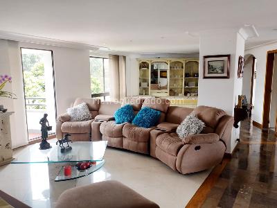 Apartamento en venta en Laureles, Medellín · foto 2 de 19