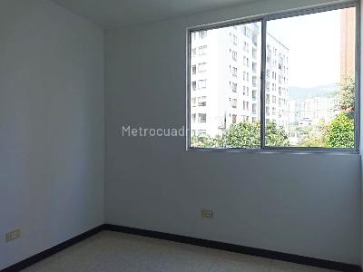 Apartamento de 3 alcobas en venta en Belen, Medellín, 78 m² · foto 11 de 16