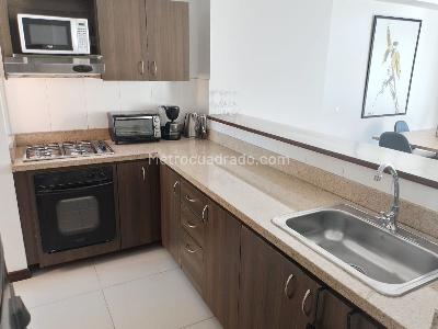 Apartamento de 3 alcobas en arriendo en Laureles, Medellín, 110 m² · foto 5 de 18