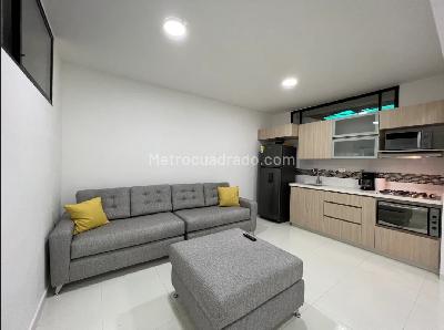 Apartamento de 3 alcobas en arriendo en Laureles, Medellín, 55 m² · foto 2 de 9