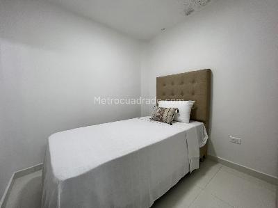 Apartamento de 3 alcobas en arriendo en Laureles, Medellín, 55 m² · foto 8 de 9
