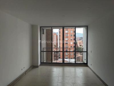 Apartamento en Arriendo, LAURELES, Medellín