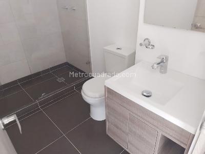 Apartamento de 2 alcobas en venta en Laureles, Medellín, 95 m² · foto 15 de 16