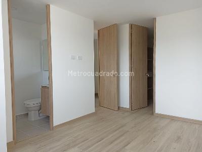 Apartamento en arriendo en Guayabal, Medellín · foto 9 de 15