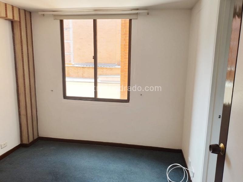 3BR Exterior Apartment for Rent in Laureles with Covered Parking - 8