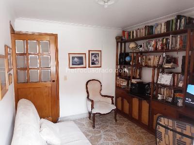 Apartamento en venta en Laureles, Medellín · foto 8 de 17