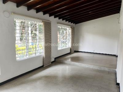 Oficina en Arriendo, LAURELES, Medellín