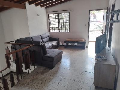 Casa de 5 alcobas en venta en Laureles, Medellín, 487 m² · foto 5 de 15