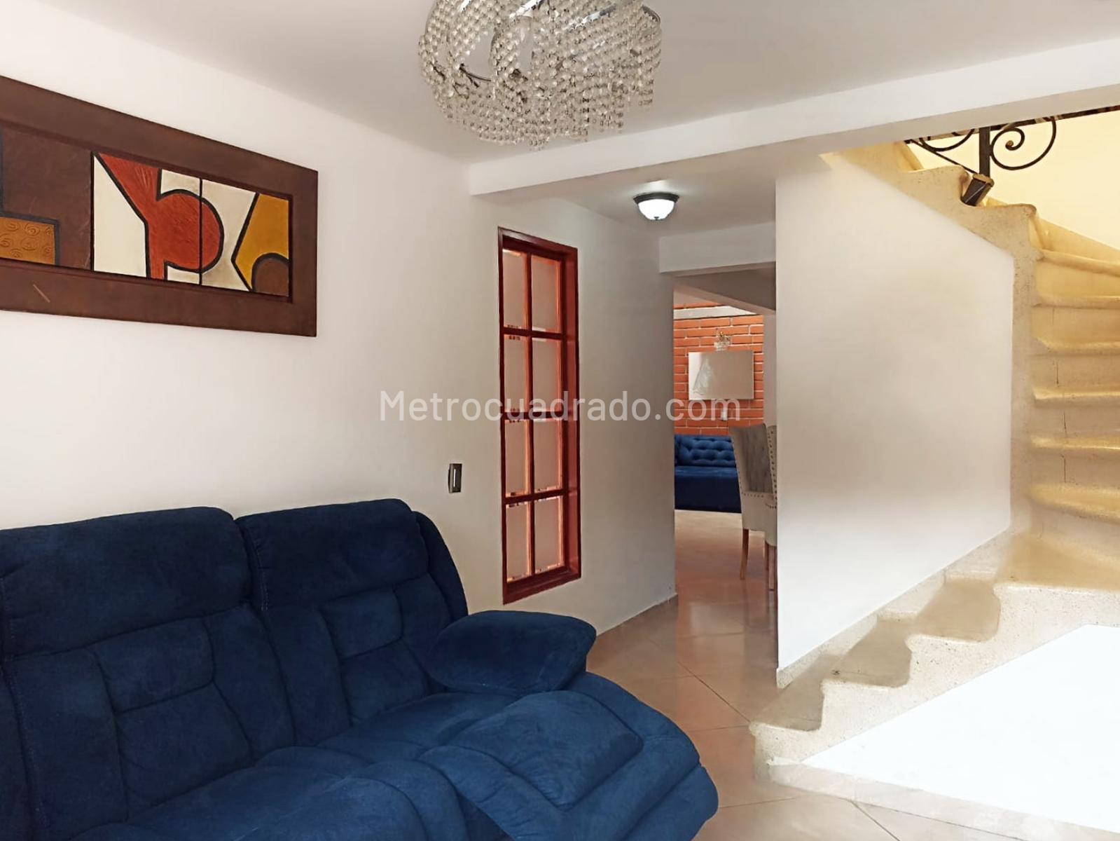 Casa de 4 habitaciones en venta en Belen, Medellín — imagen 1 de 18