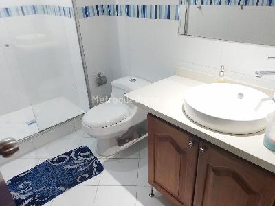 Apartamento de 3 alcobas en venta en Laureles, Medellín, 157 m² · foto 16 de 19