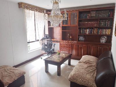 Apartamento de 3 alcobas en venta en Laureles, Medellín, 157 m² · foto 7 de 19